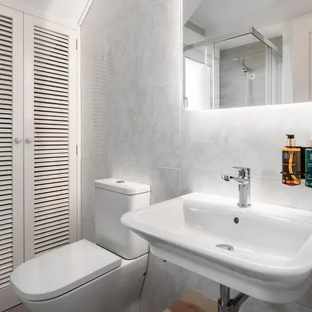 Duplex Portosin By Upper Luxury Housing Apartment *