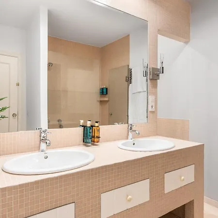 Duplex Portosin By Upper Luxury Housing Gayanes  (A Coruna)